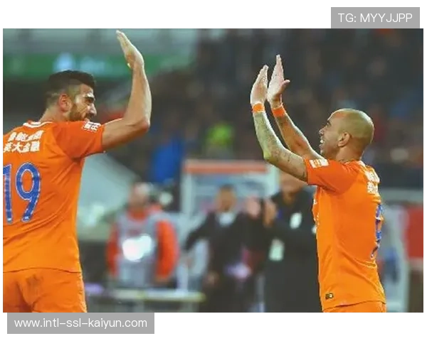 “塞尔塔与赫塔菲中场绞杀战，犯规频发场面沉闷”